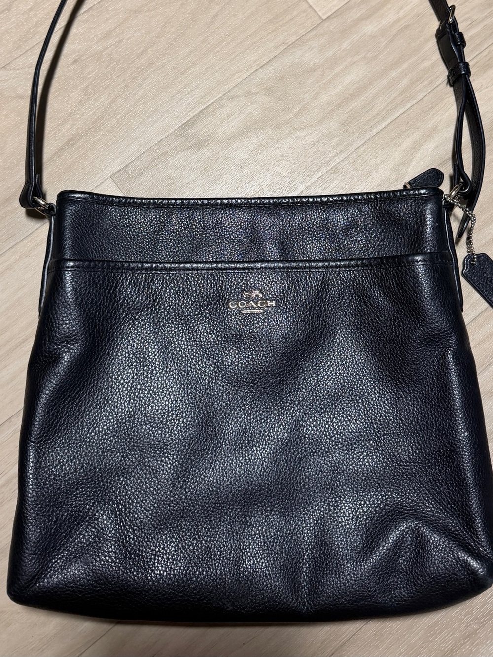 Coach New York Pebbled Leather Black Crossbody/Shoulder Bag Authentic - Picture 6 of 13